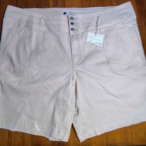 1945 Denim Curvy Fit Light Peach Shorts Women's Size 26W stretchy